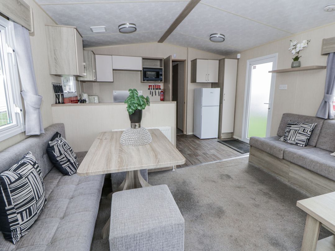 Brynowen Holiday Park - 22432