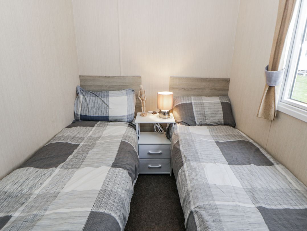 Brynowen Holiday Park - 22432
