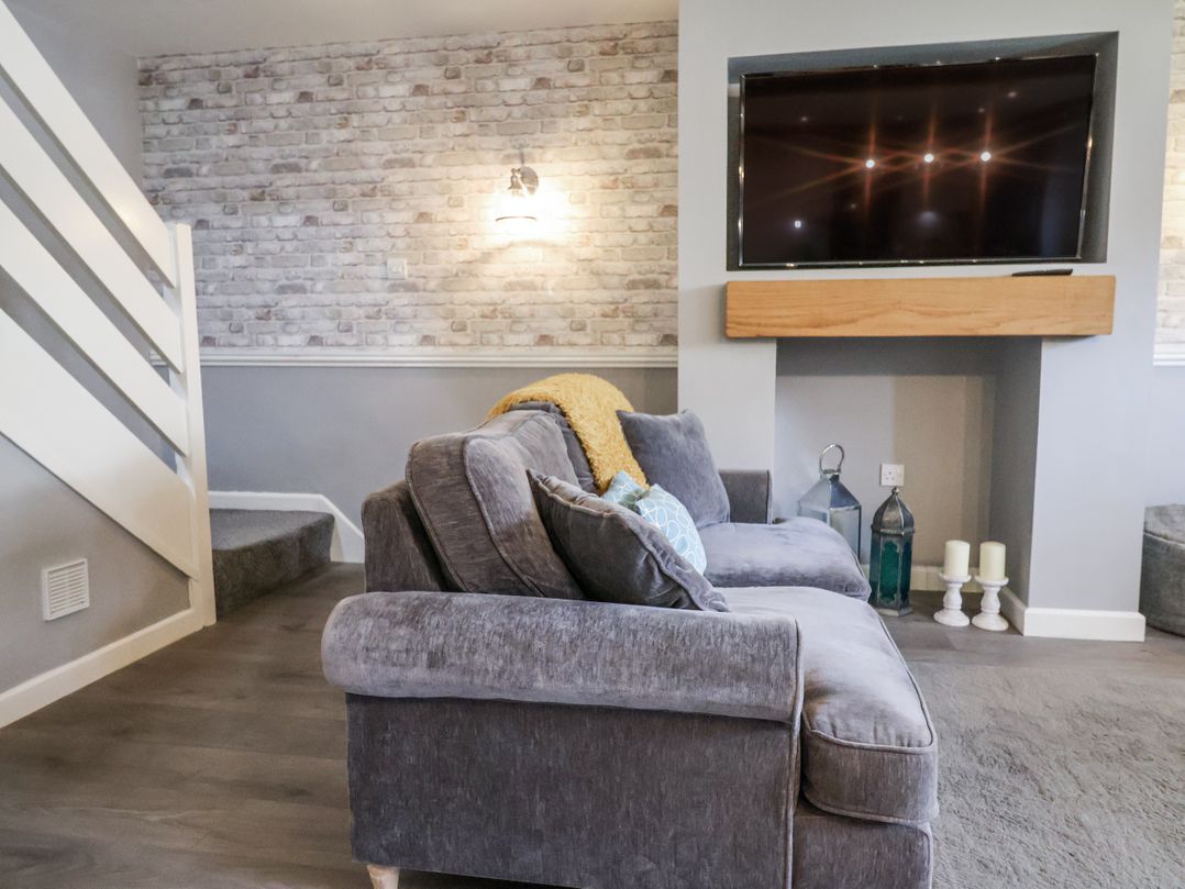 Rushmoor Cottage
