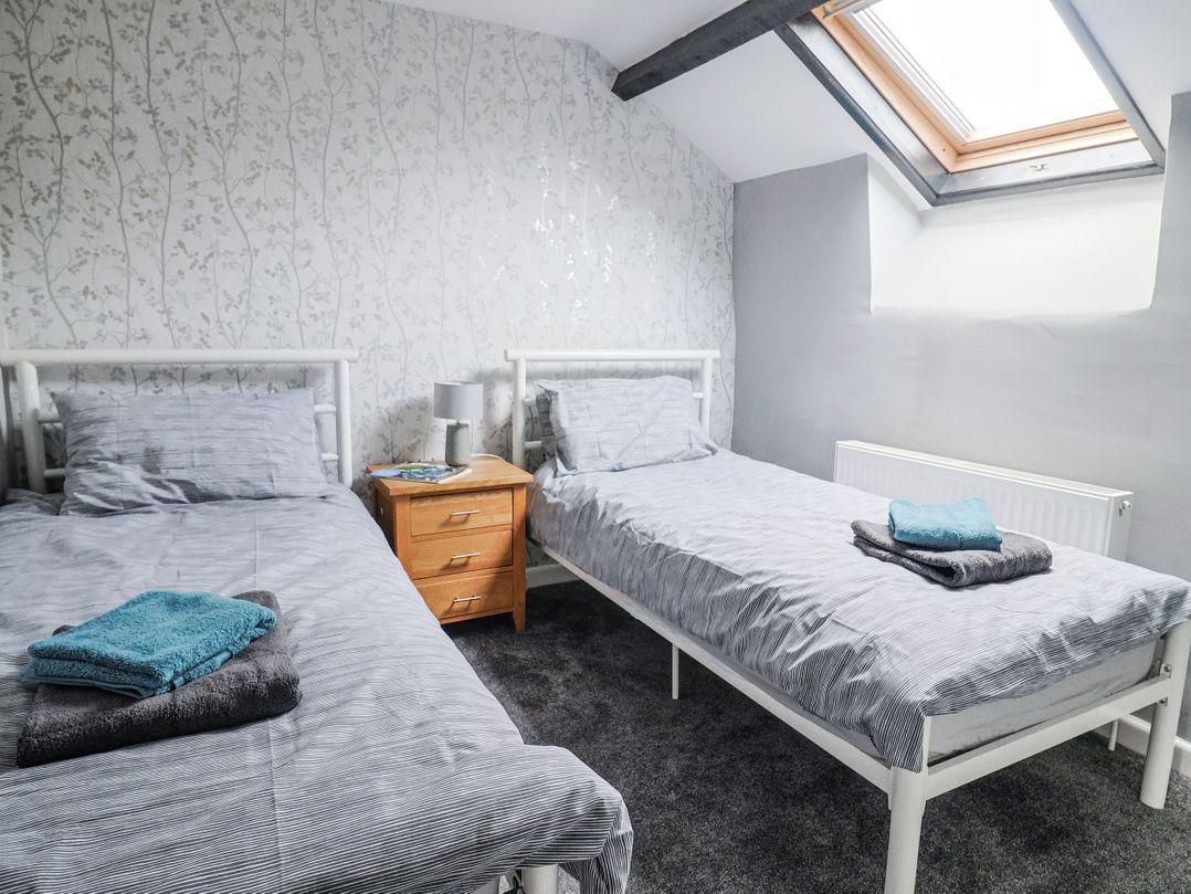 Rushmoor Cottage