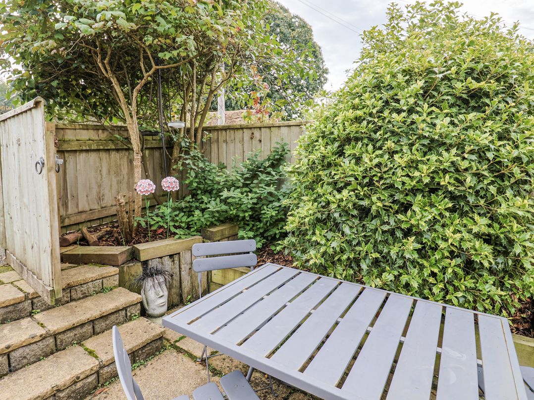 Rushmoor Cottage