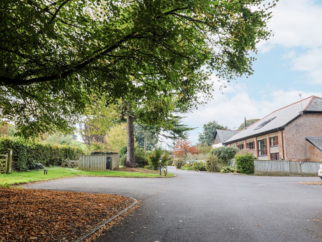 Rushmoor Cottage