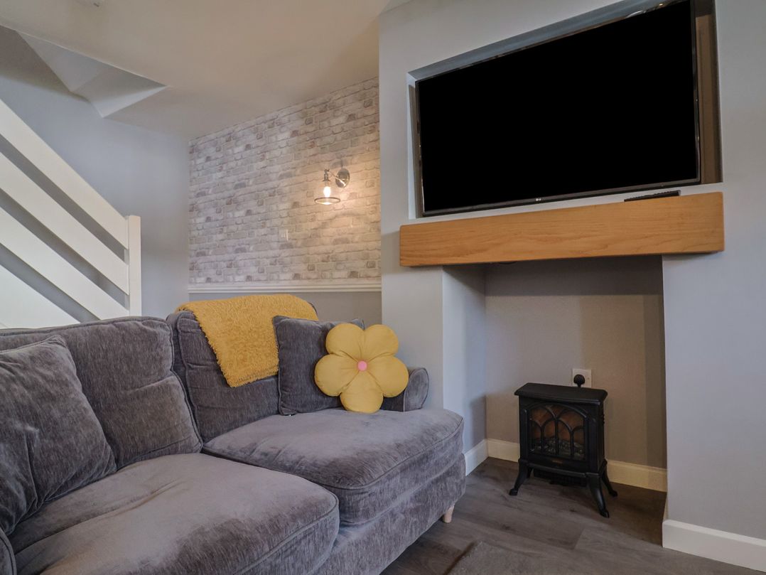 Rushmoor Cottage