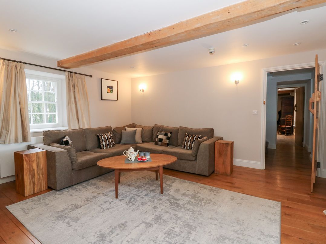 Secret Garden Cottage