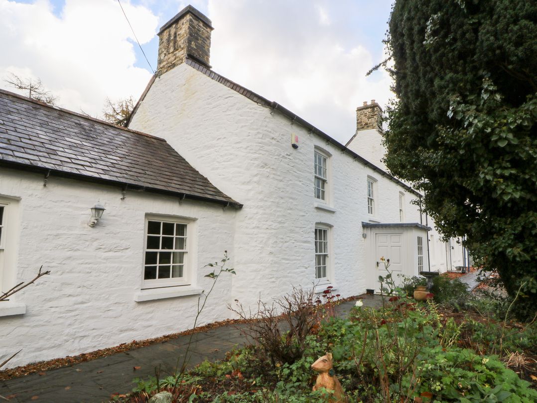 Secret Garden Cottage