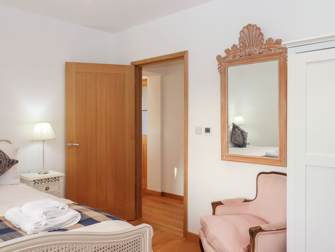 Hilldown Cott
