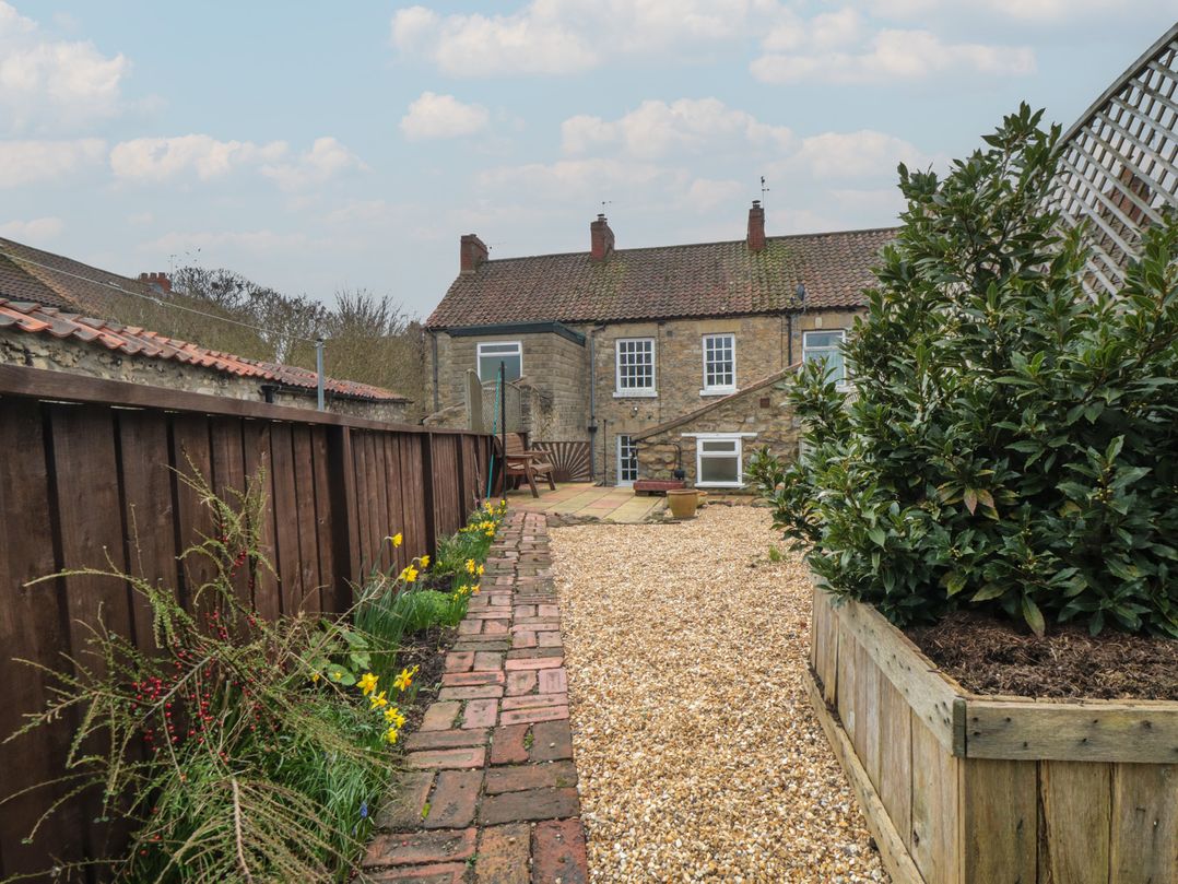 Daisy cottage