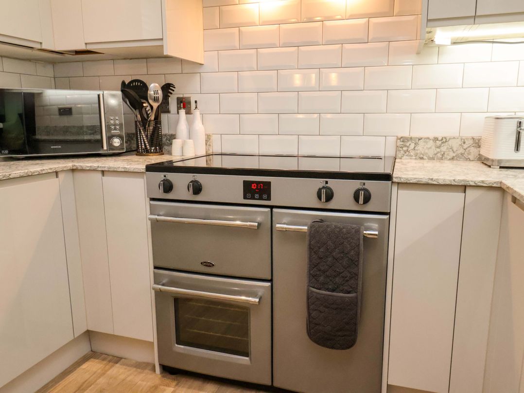 The Cottage 23 Main Street