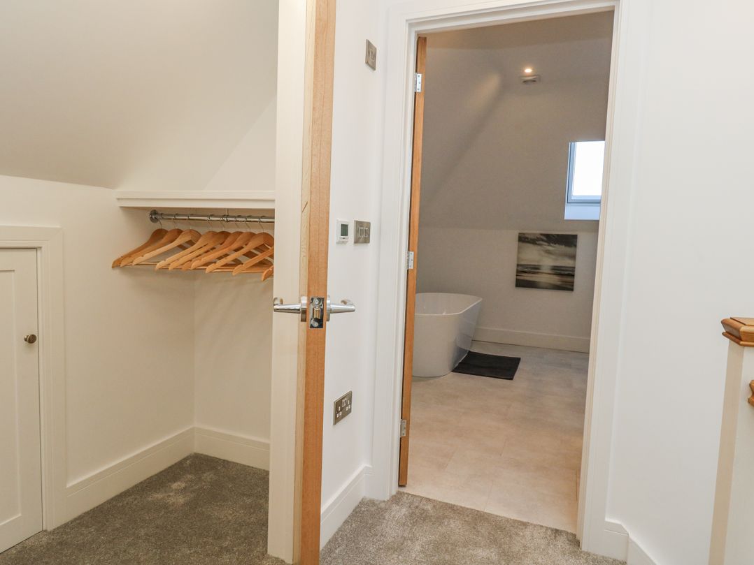 Sea Fern House - 36B