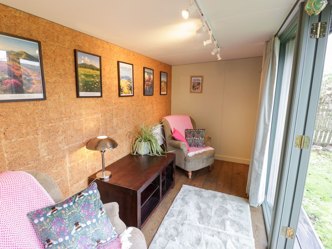 Magpie Cottage