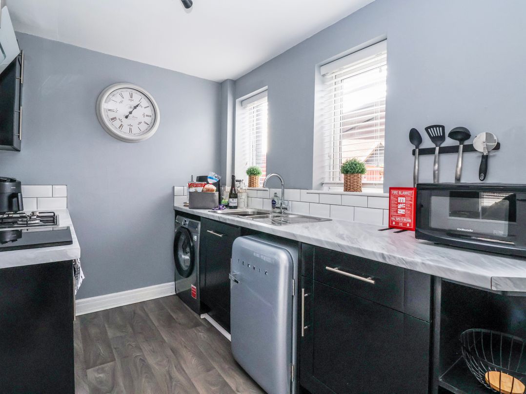127 Bellhouse Way