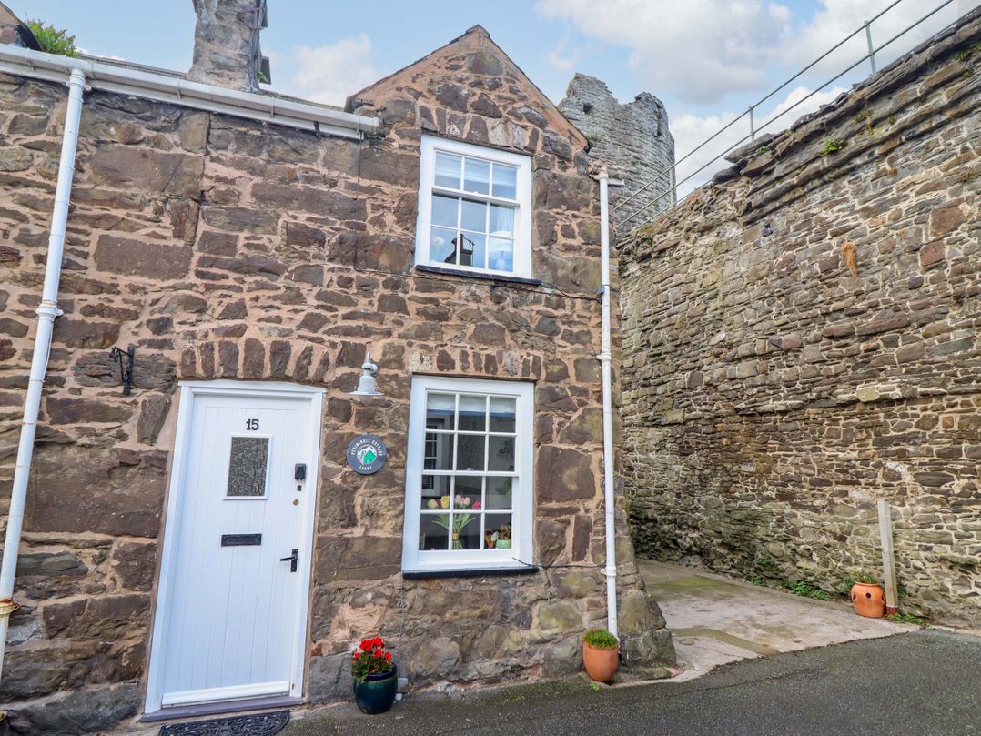Periwinkle Cottage
