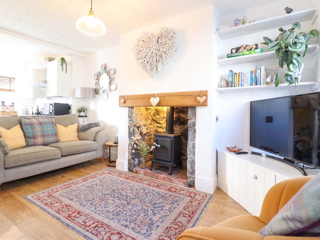Periwinkle Cottage
