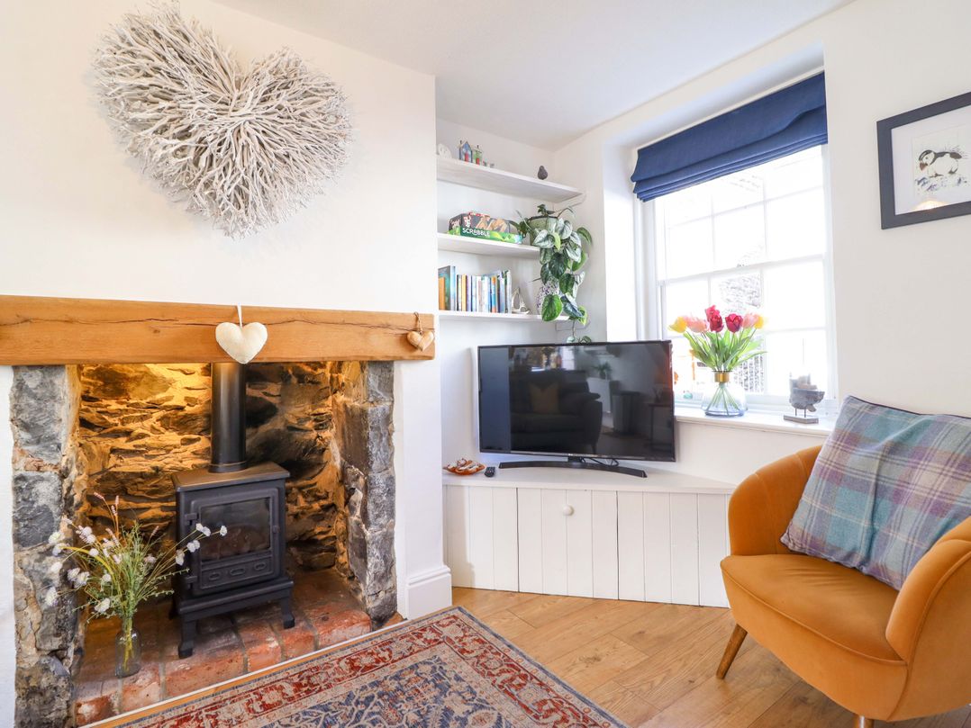 Periwinkle Cottage