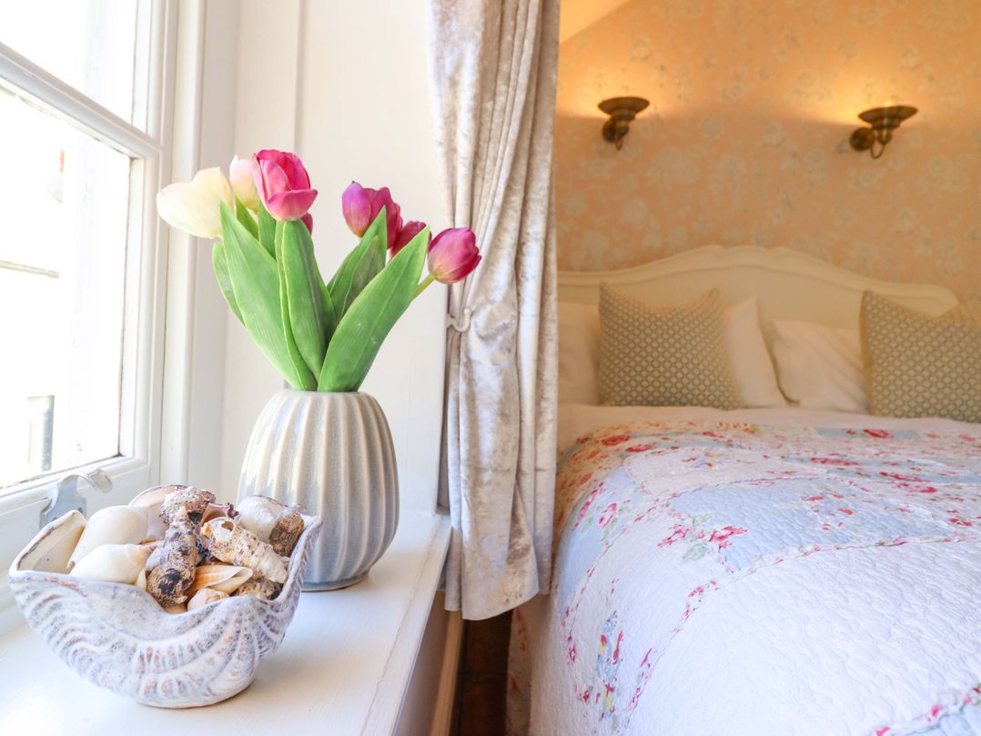 Periwinkle Cottage