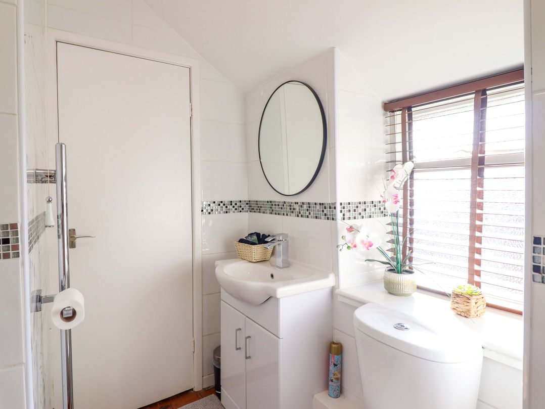 Periwinkle Cottage