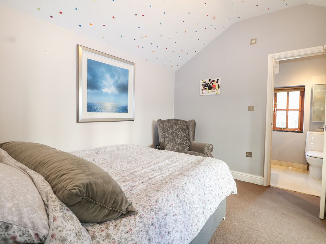 Tiffanys Coach House