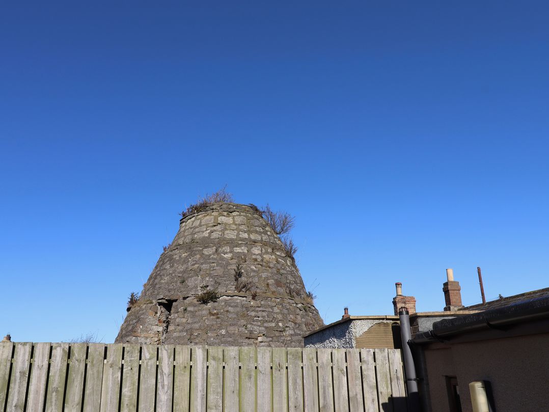 2 Sunny Brae