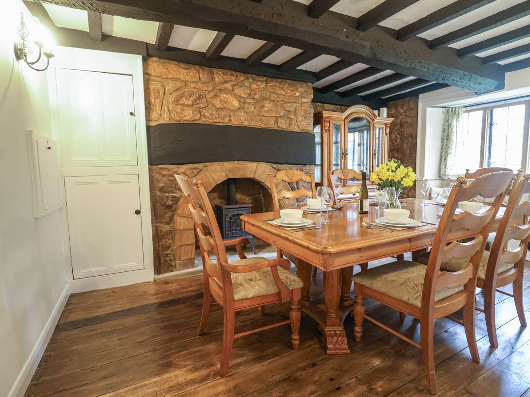 Manor Cottage