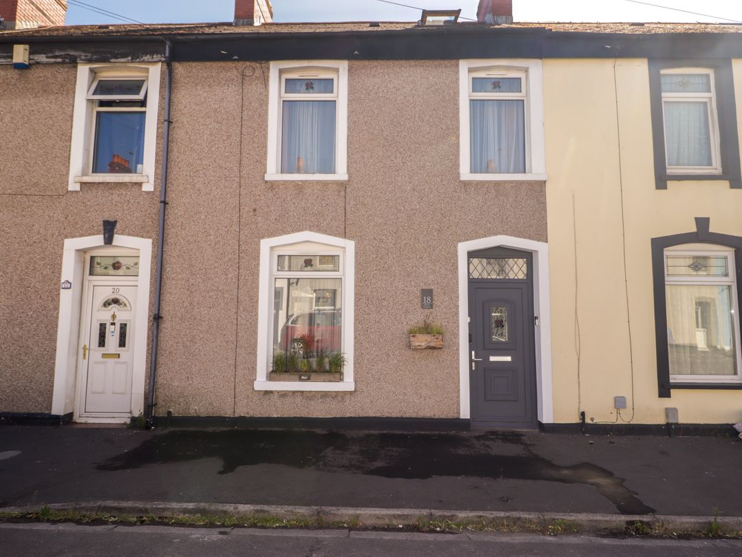 18 Kent Street