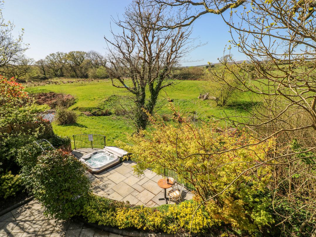 Rose Apartment - Gower