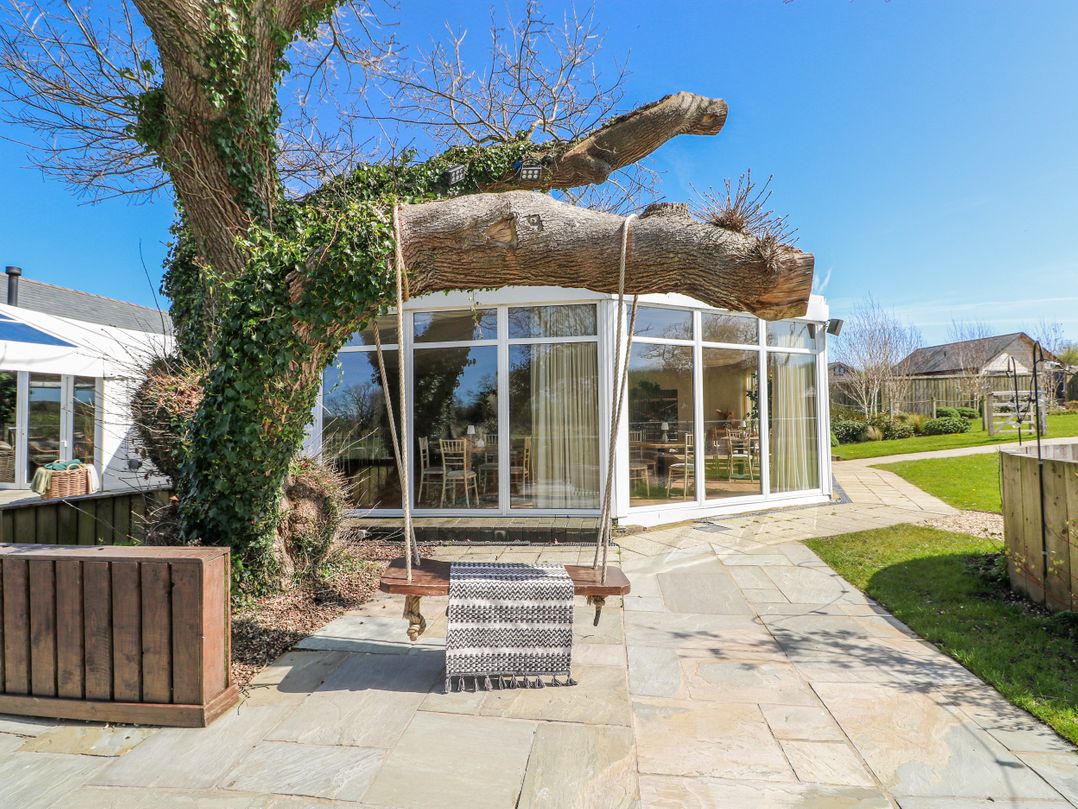 Willow Apartment - Gower