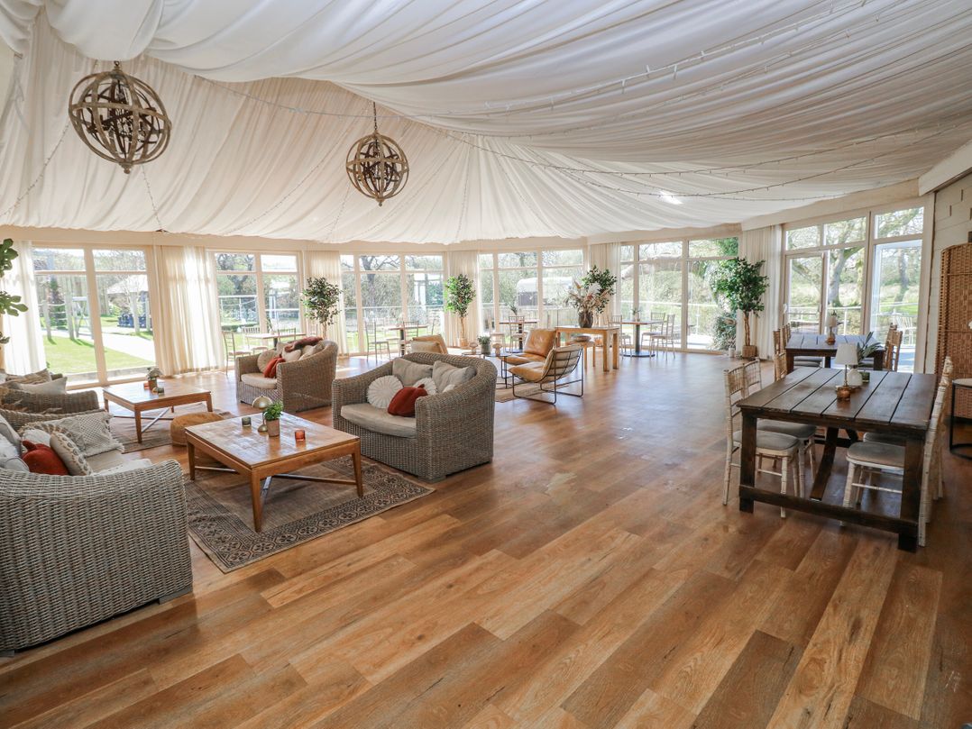 Willow Apartment - Gower