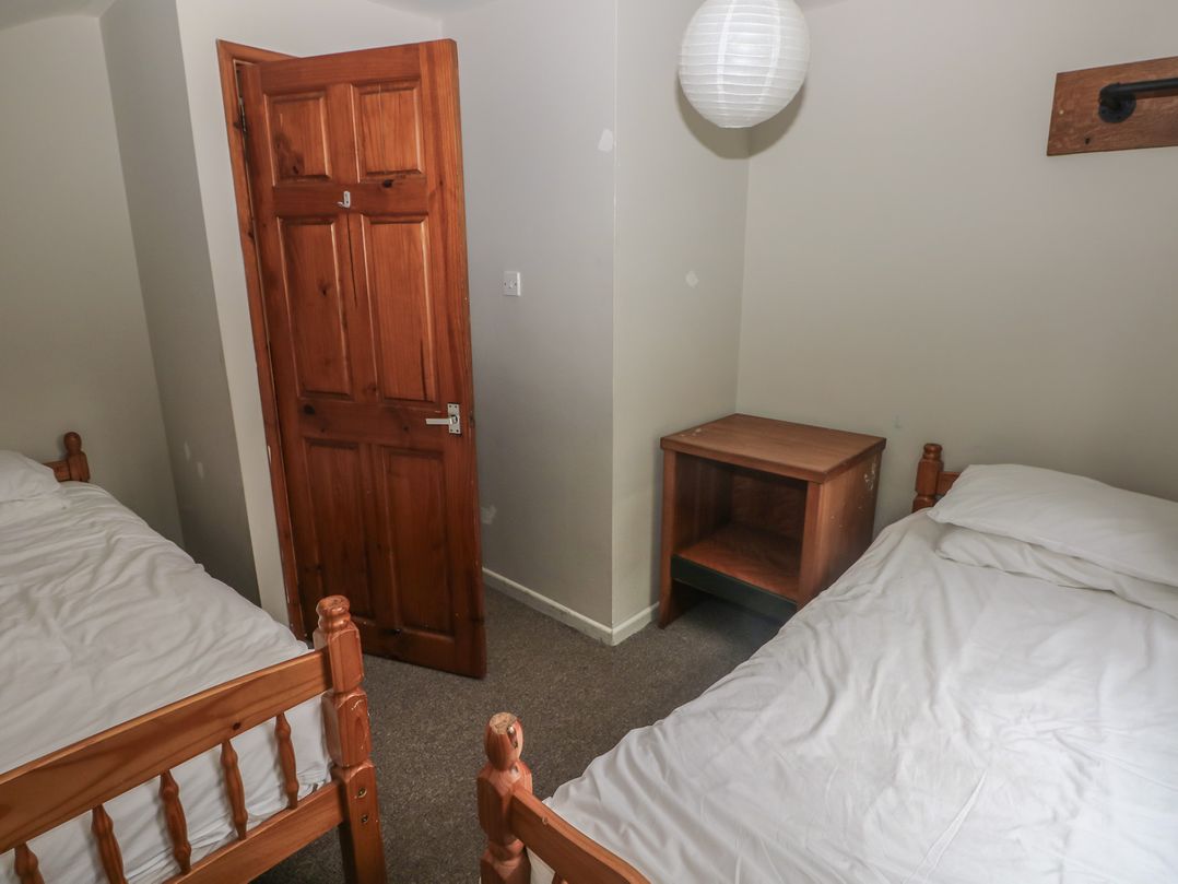 Cabin No. 4 - Salt and Fern Cabins