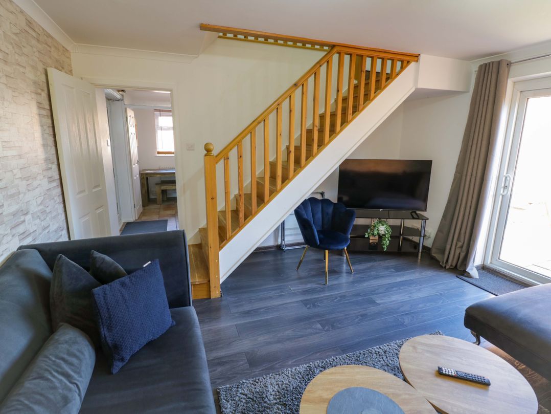 7 Waverton Mews