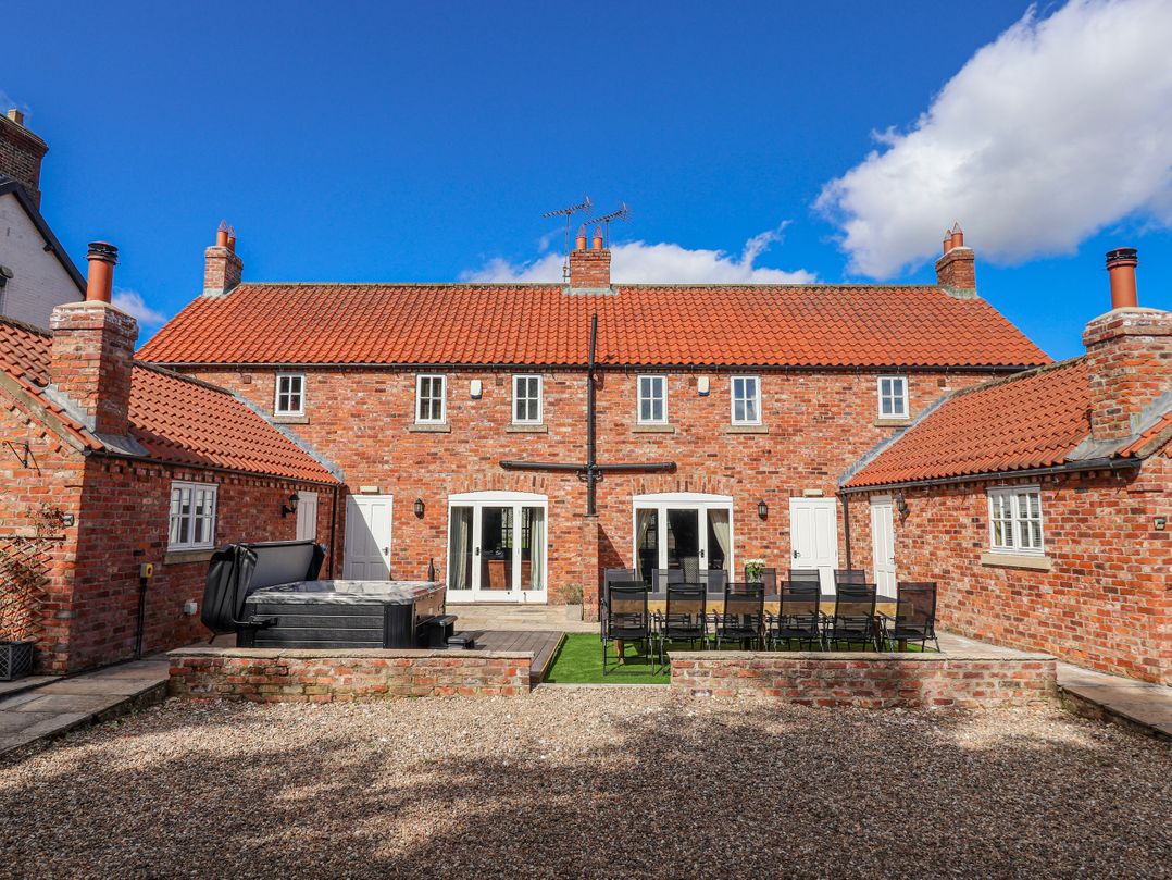 Champagne Cottage