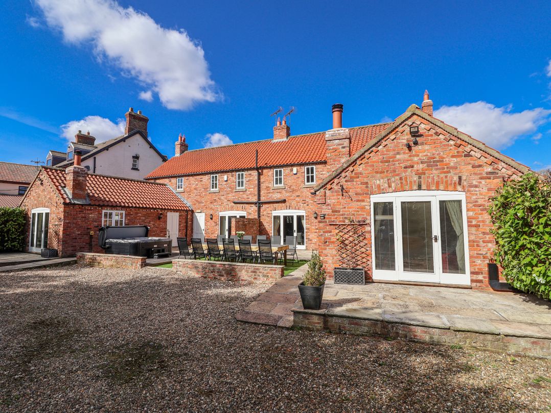 Champagne Cottage
