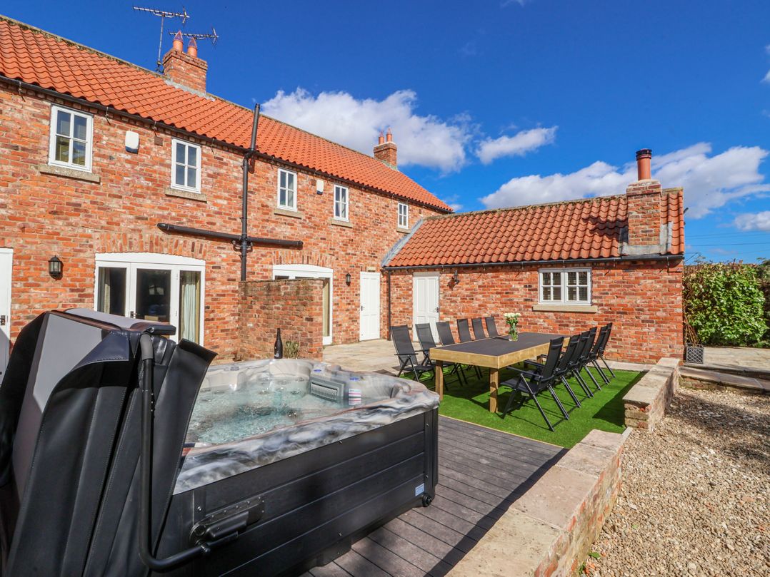 Champagne Cottage