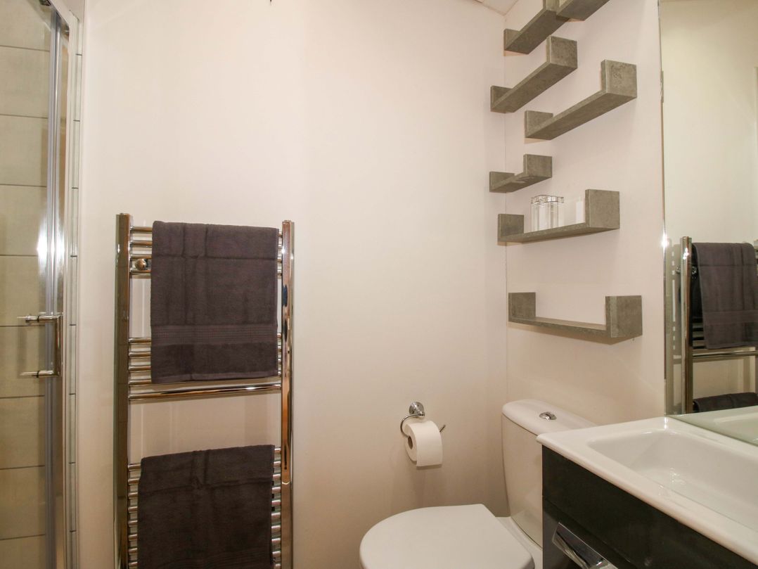 The Hedgerows - Hillview Lodges