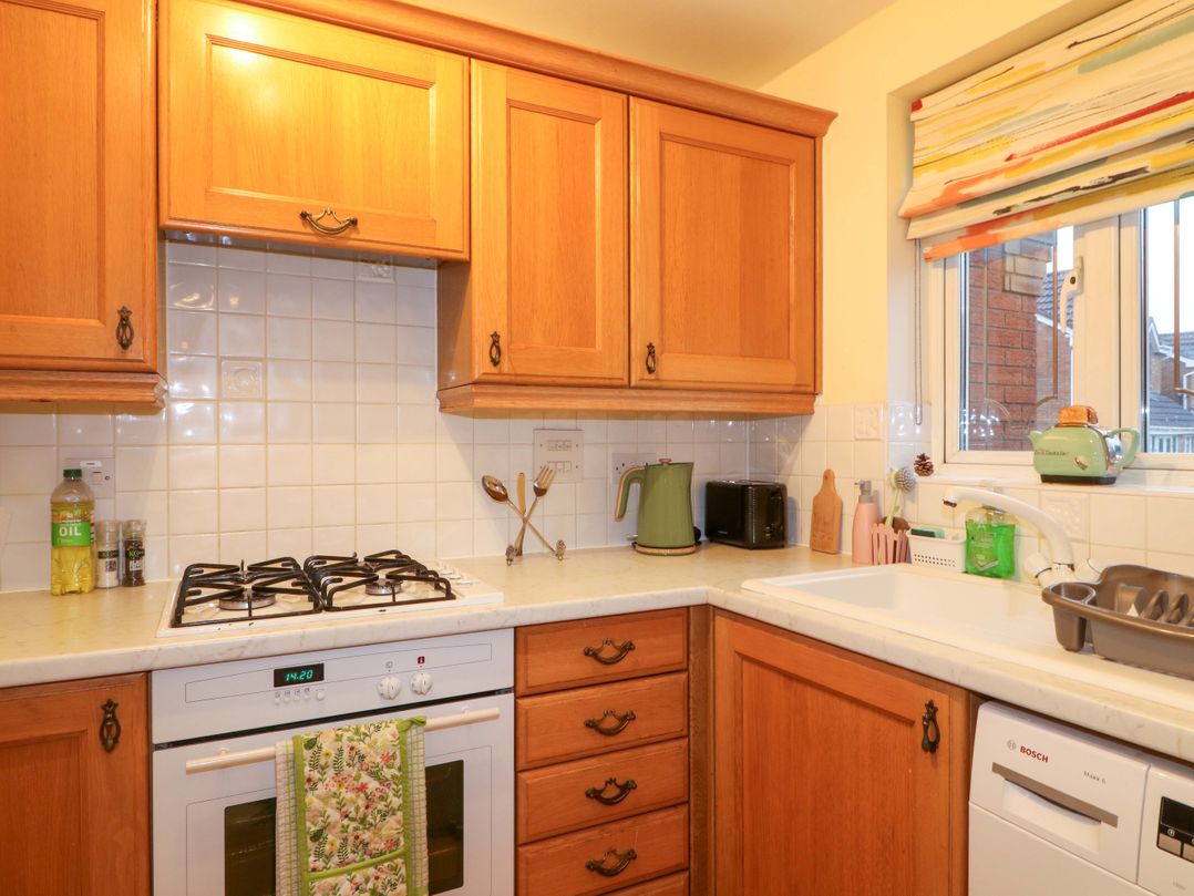 41 Lower Birches Way