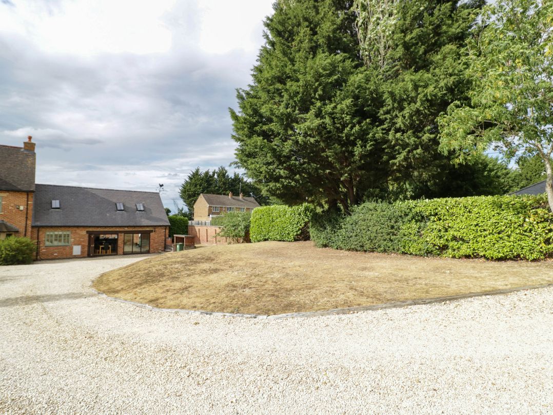 Underhill House Annex