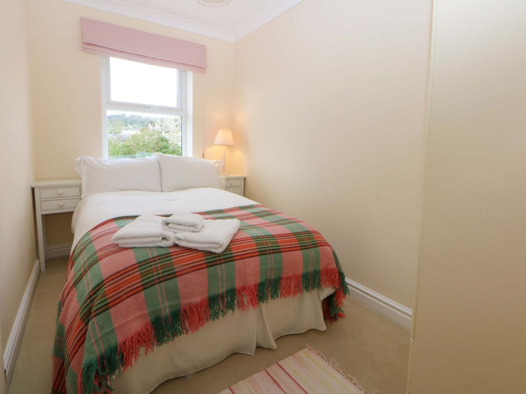 15 Rose Hill