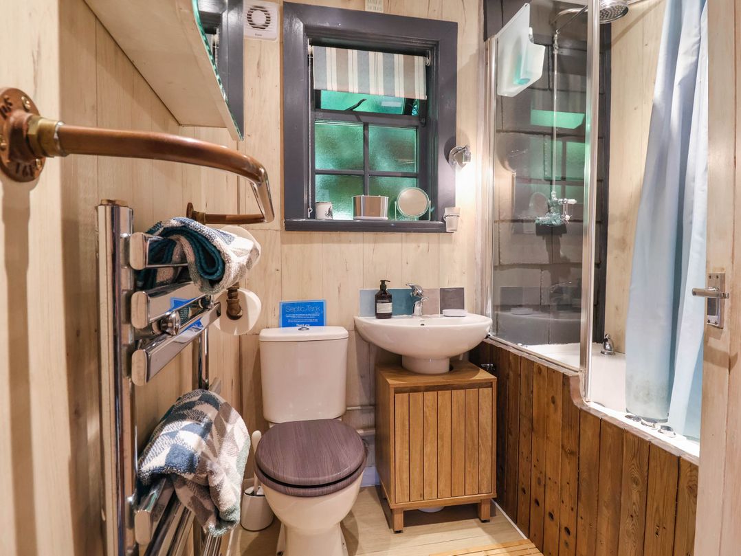 Cool Cabin