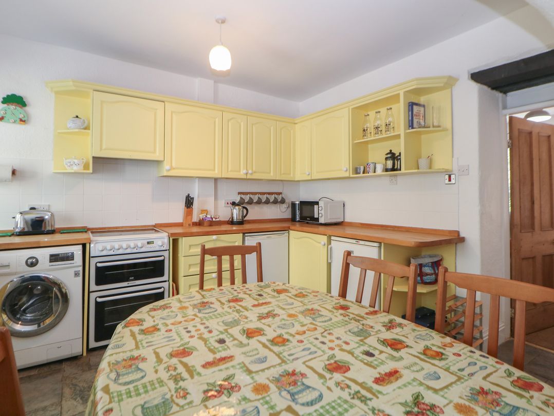 Honeysuckle Cottage