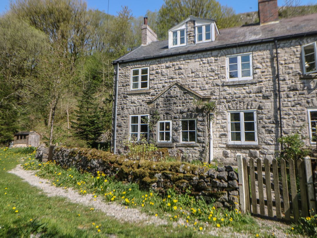 Honeysuckle Cottage