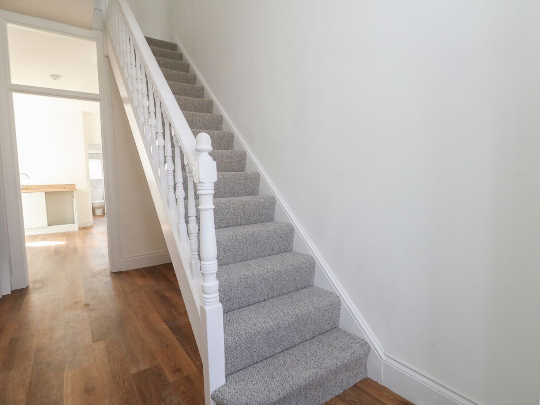 93 Abbotsbury Road