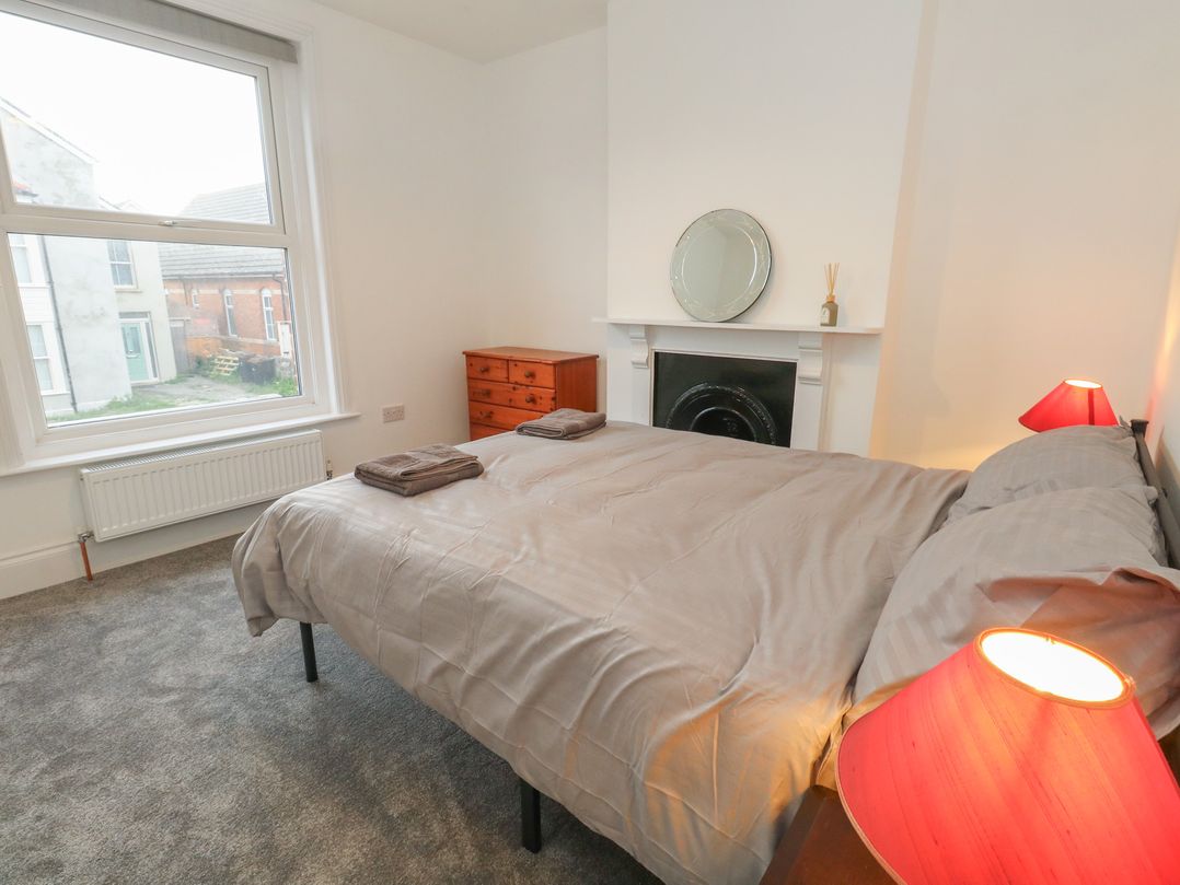 93 Abbotsbury Road