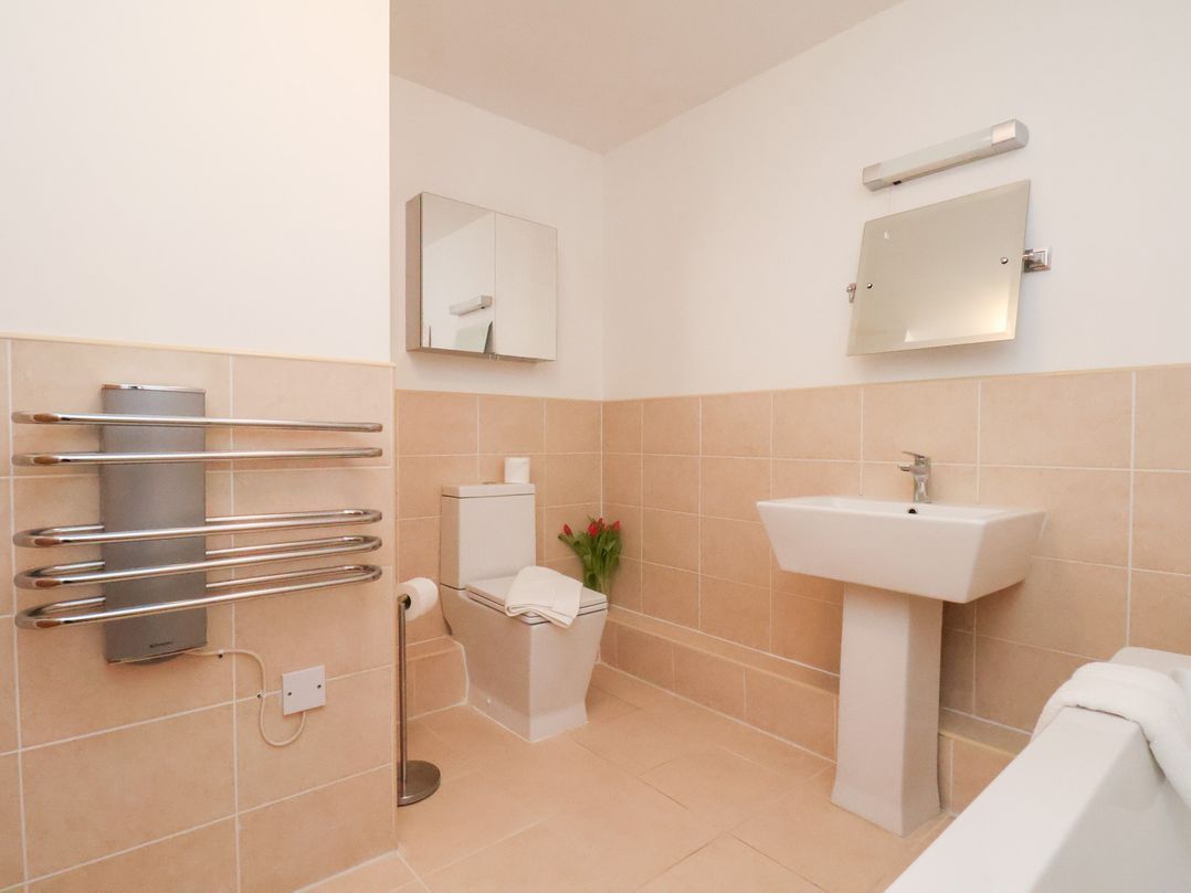 ONE UNION MILL - garden apartment