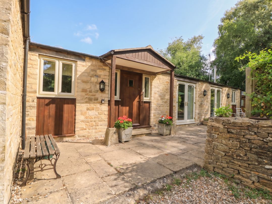 Holiday cottage in Cerney Wick, the Cotswolds