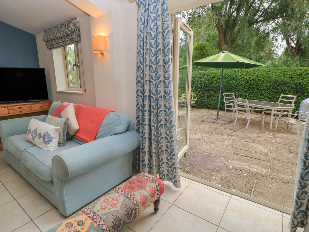 Holiday cottage in Cerney Wick, the Cotswolds