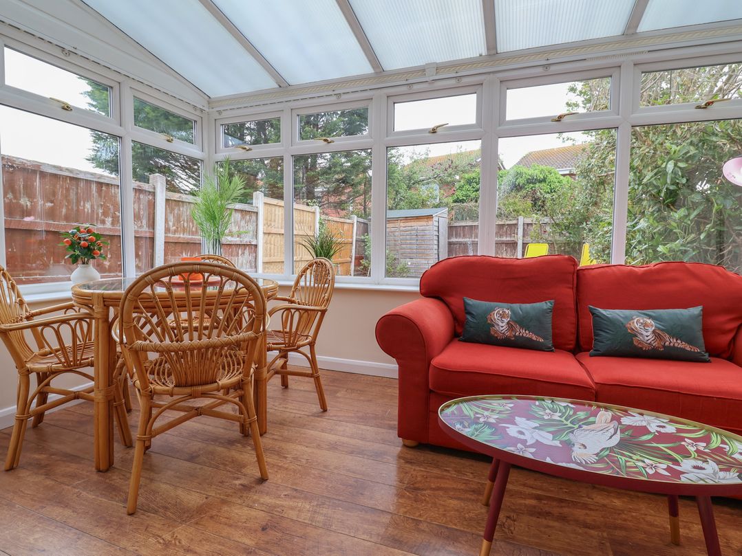 31 Llys Ogwen