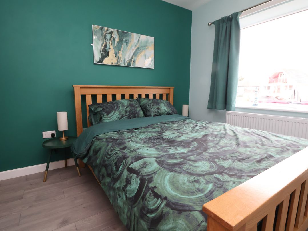 Mike’s Place On The Cove