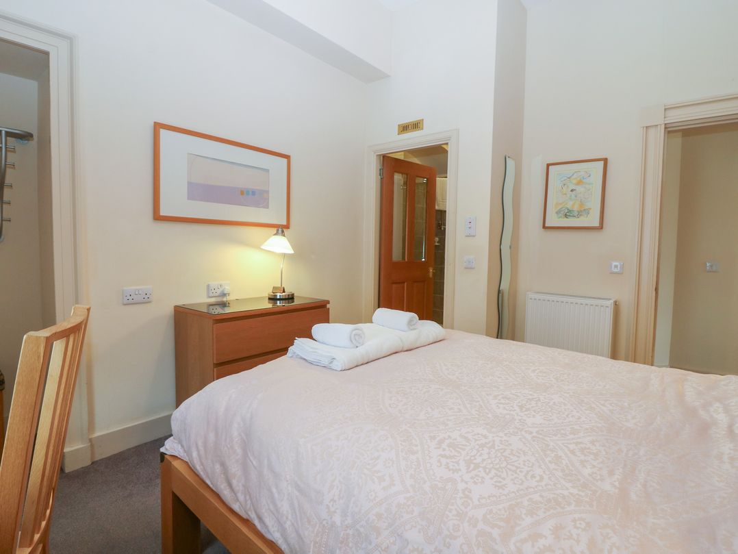 Pincerna Apartment Suite 1a