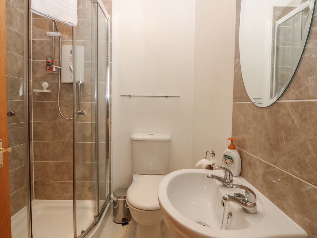 Pincerna Apartment Suite 1a