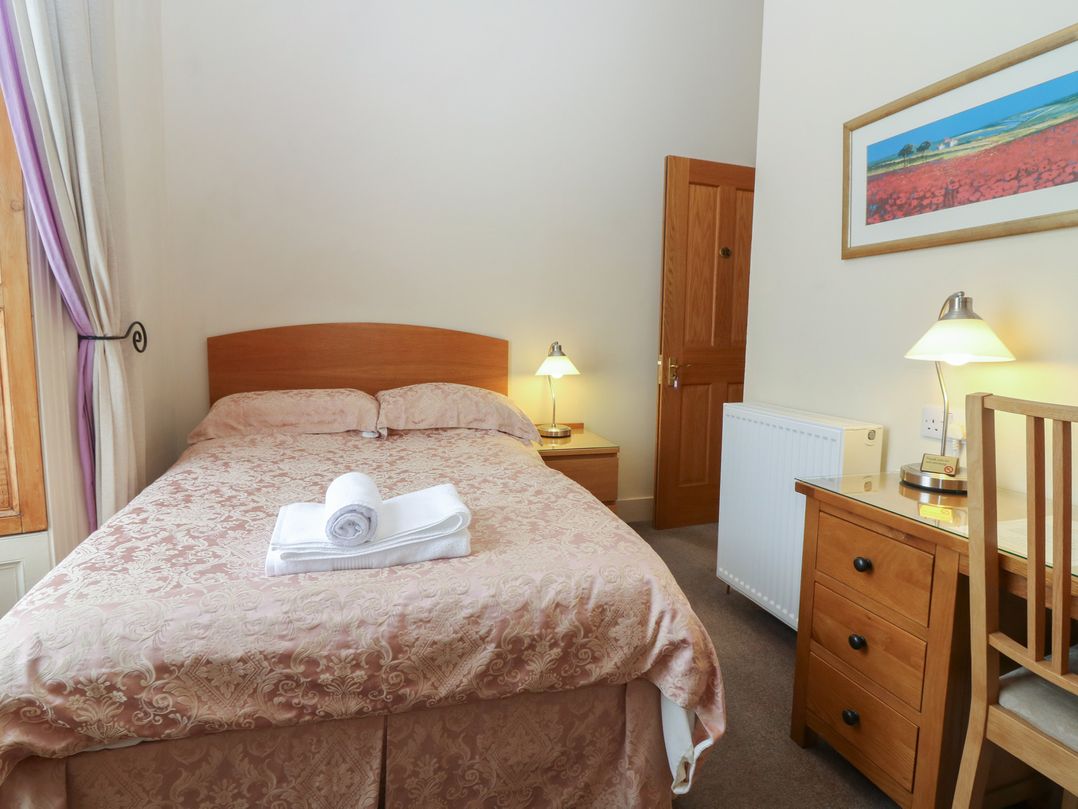 Pincerna Apartment Suite 1a