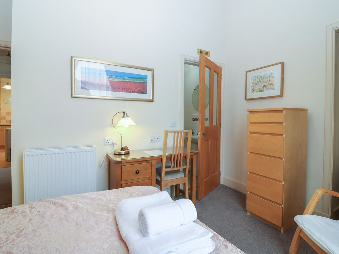 Pincerna Apartment Suite 1a